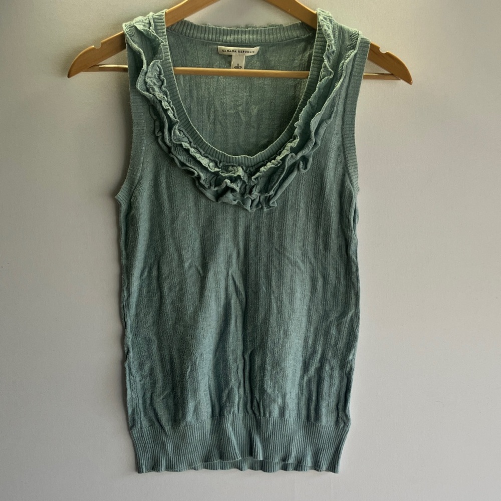 Banana Republic Women's Blue-Green Ruffle Tank Top